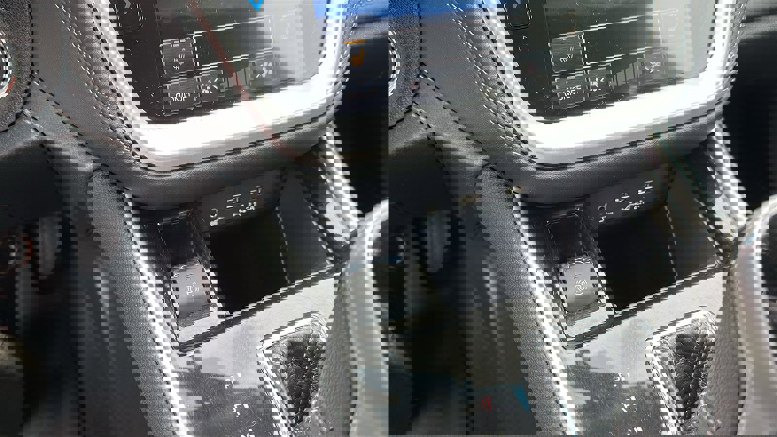 Used 2020 Subaru Outback Limited image 16