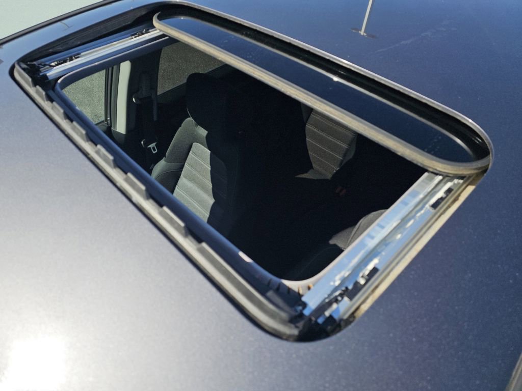 Used 2018 Honda CR-V EX image 8