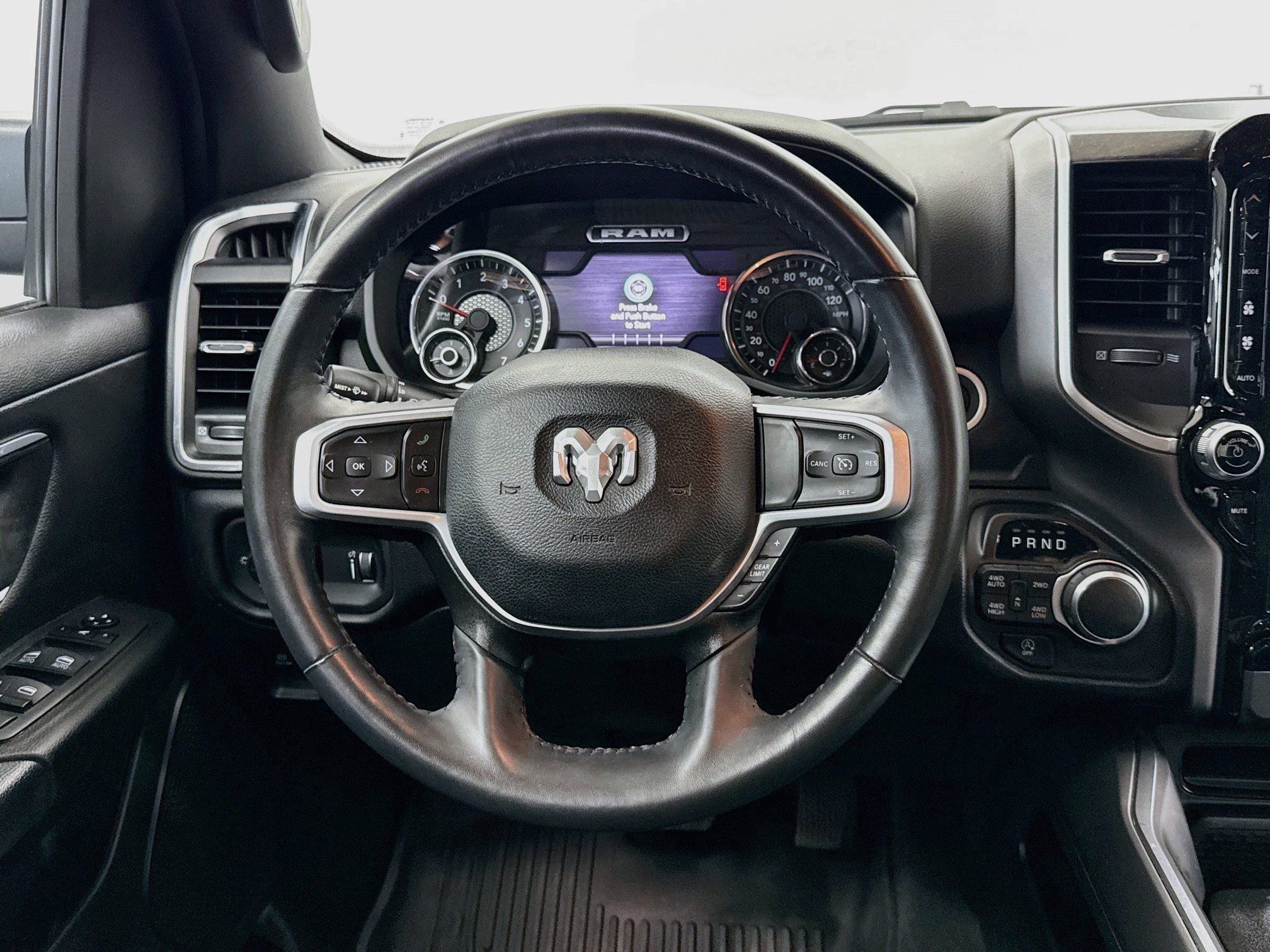 Used 2024 RAM 1500 Big Horn AWD/4WD image 17