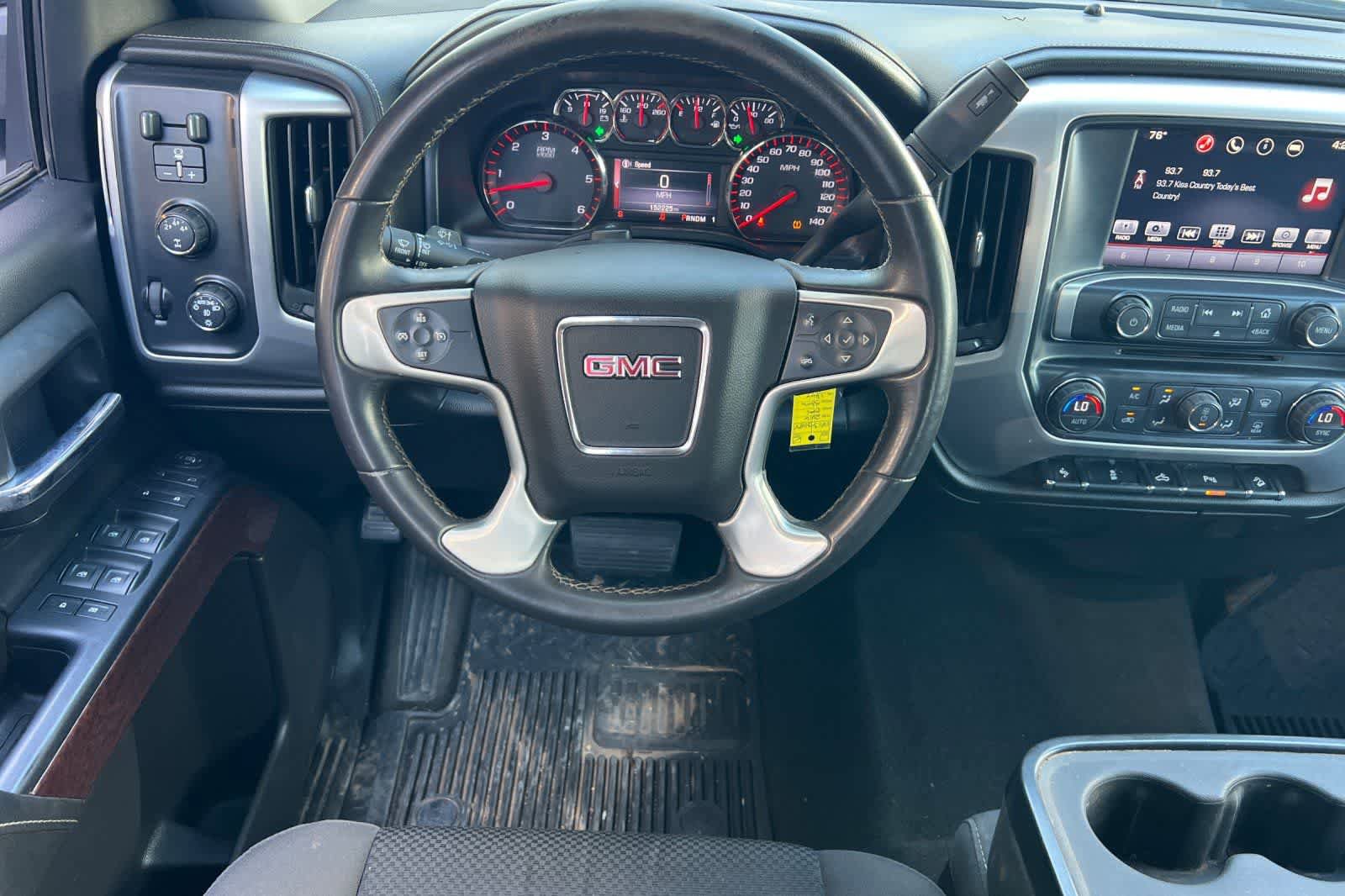 Used 2016 GMC Sierra 2500 SLE w/ SLE Preferred Package AWD/4WD image 16