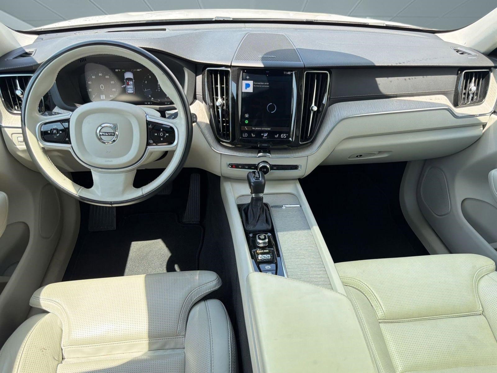 Used 2020 Volvo XC60 T6 Inscription AWD/4WD image 17