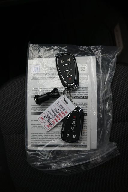 Used 2023 Chevrolet Traverse LT w/ LPO, Floor Liner Package AWD/4WD image 12