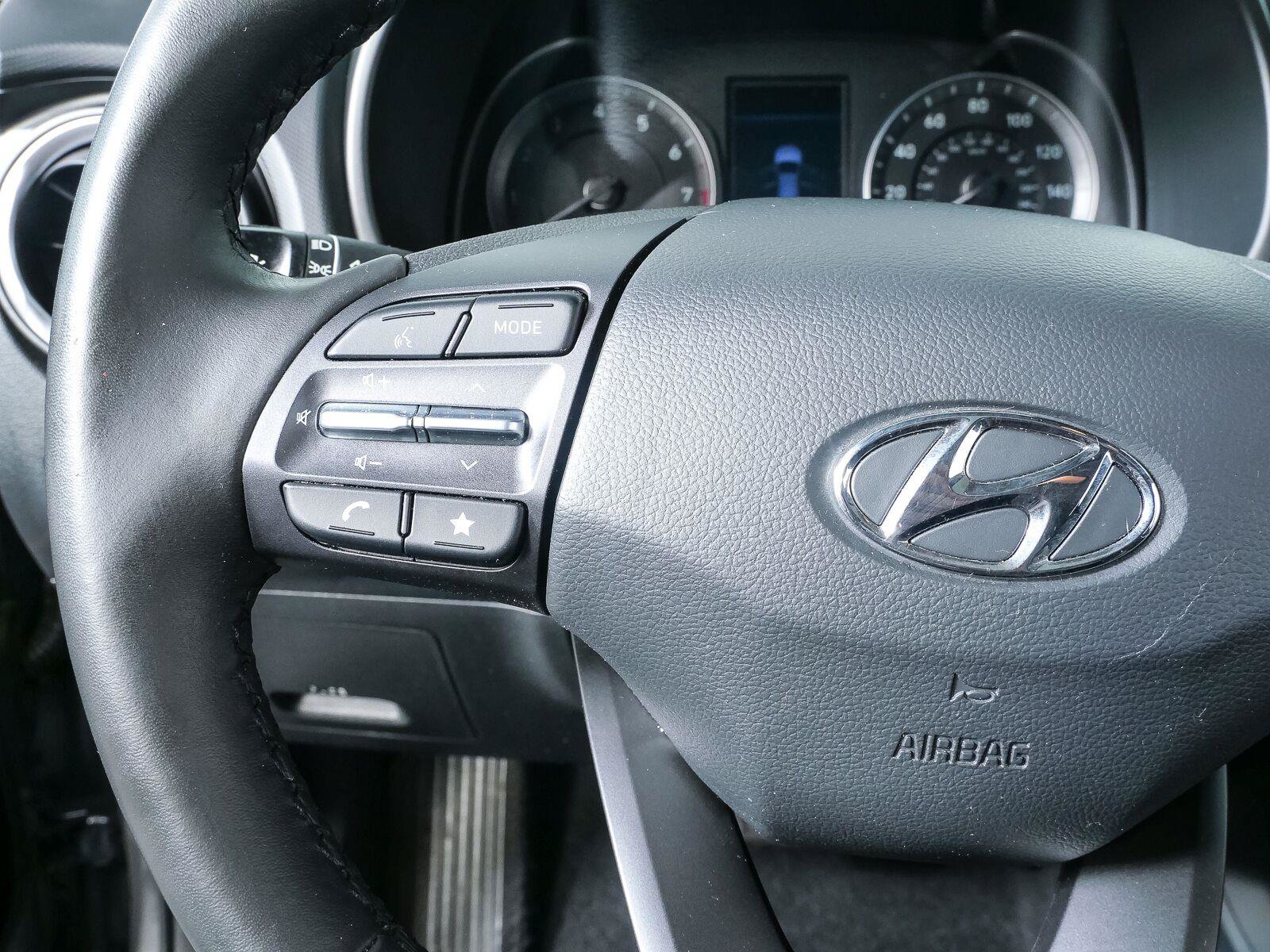 Used 2023 Hyundai Kona SEL w/ Convenience Package FWD image 11