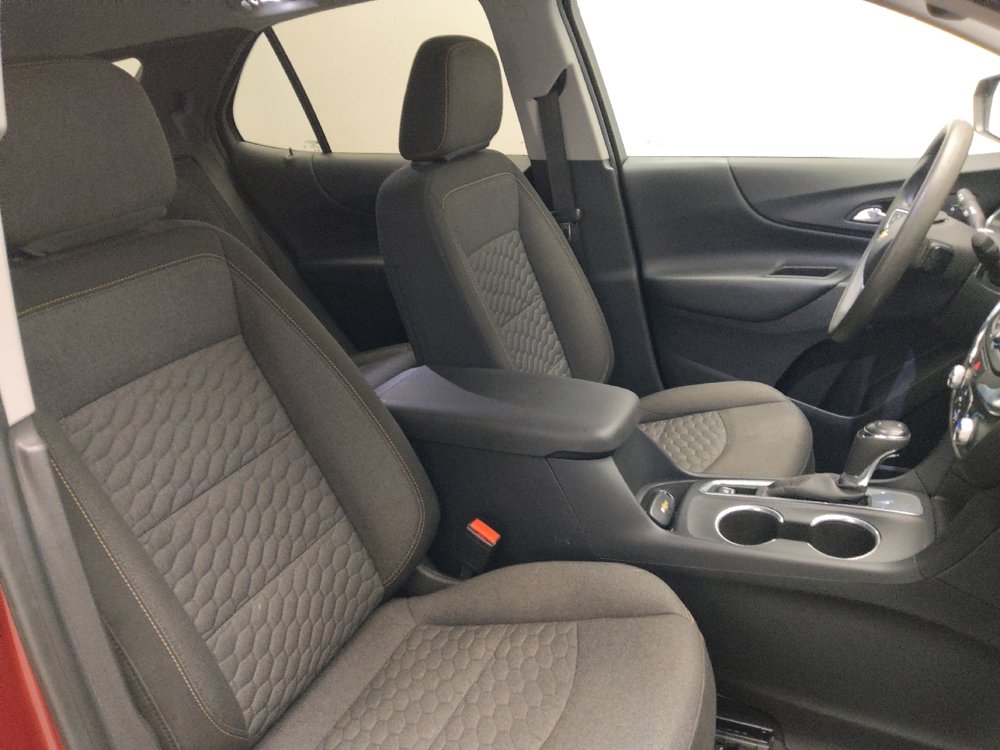 Used 2020 Chevrolet Equinox LT w/ LPO, Floor Liner Package image 21