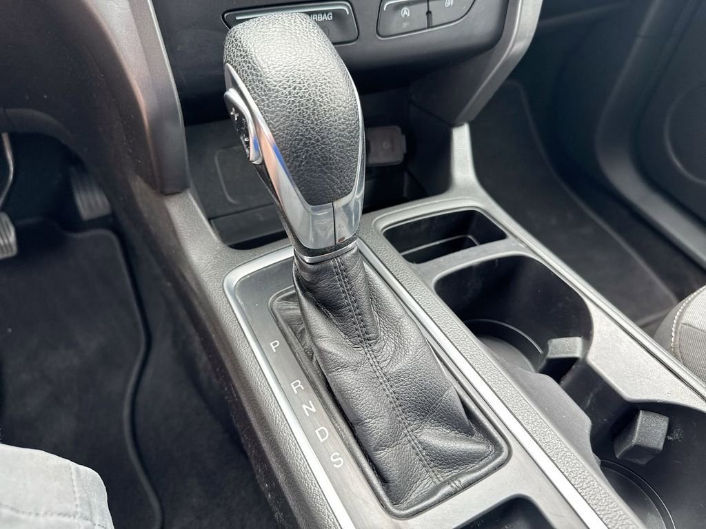 Used 2018 Ford Escape SE w/ SE Sync 3 Package AWD/4WD image 17