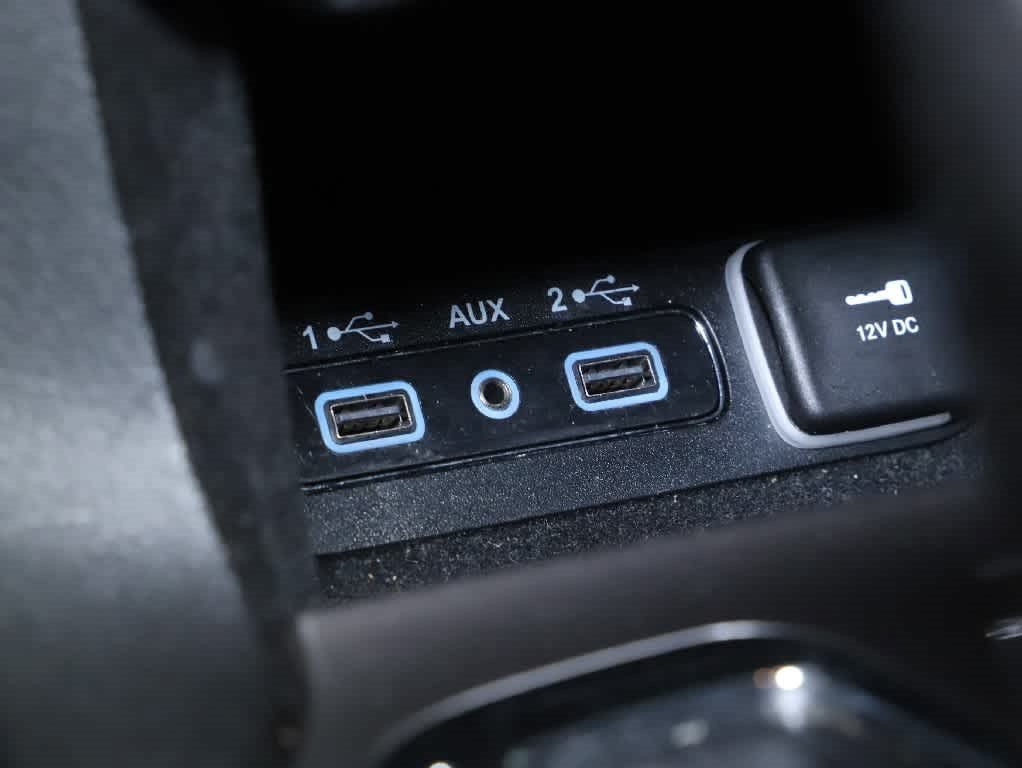 Used 2020 Jeep Grand Cherokee Limited AWD/4WD image 27