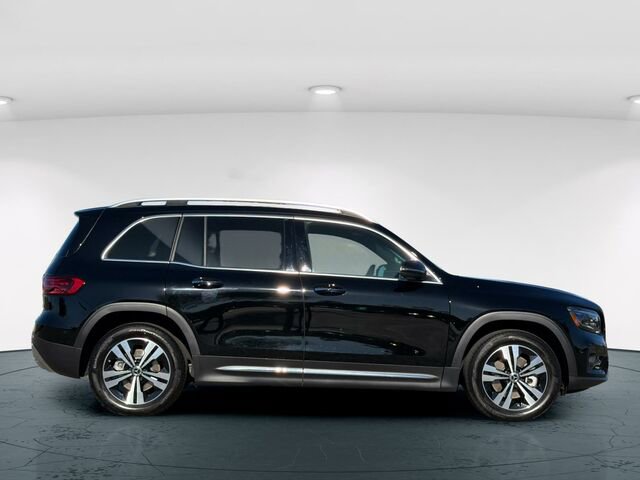 Certified 2025 Mercedes-Benz GLB 250 image 8
