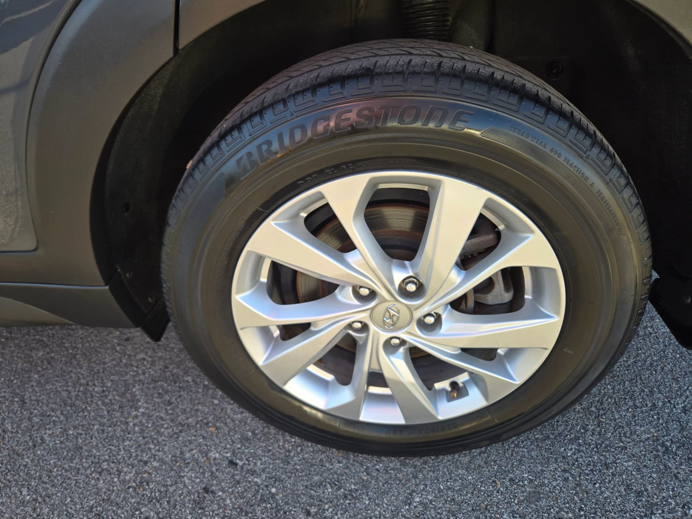 Used 2021 Hyundai Tucson Value FWD image 19