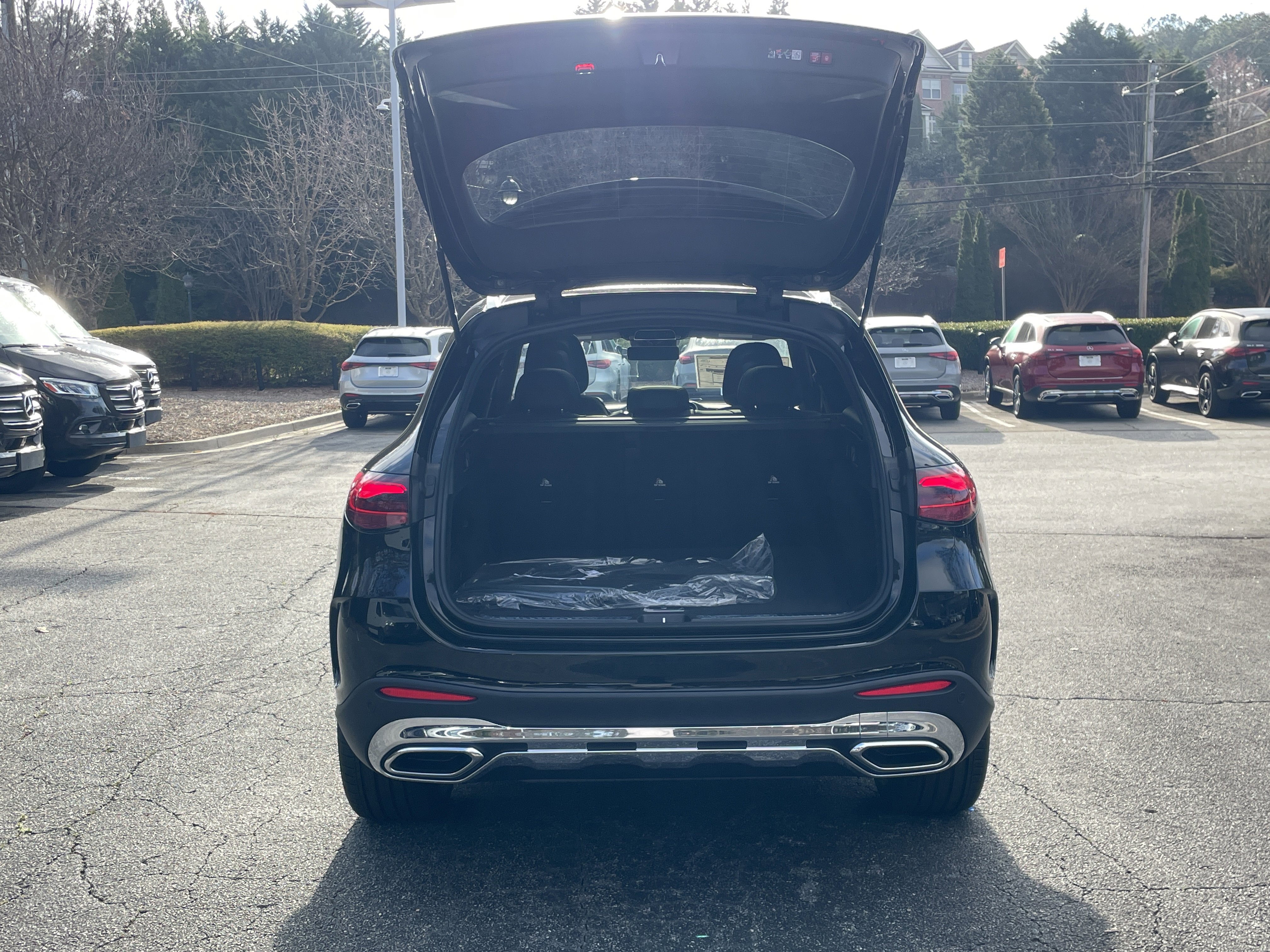 New 2026 Mercedes-Benz GLC 300 image 8