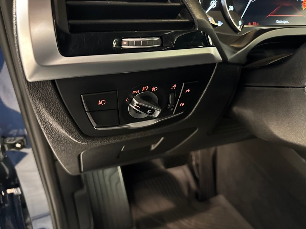 Used 2018 BMW X3 xDrive30i image 15