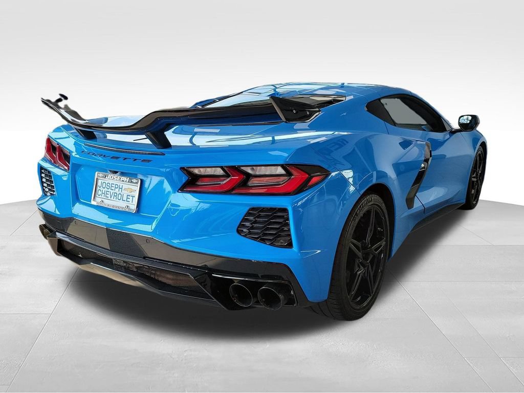 Used 2022 Chevrolet Corvette Stingray Premium Cpe w/ Battery Protection Package RWD image 4