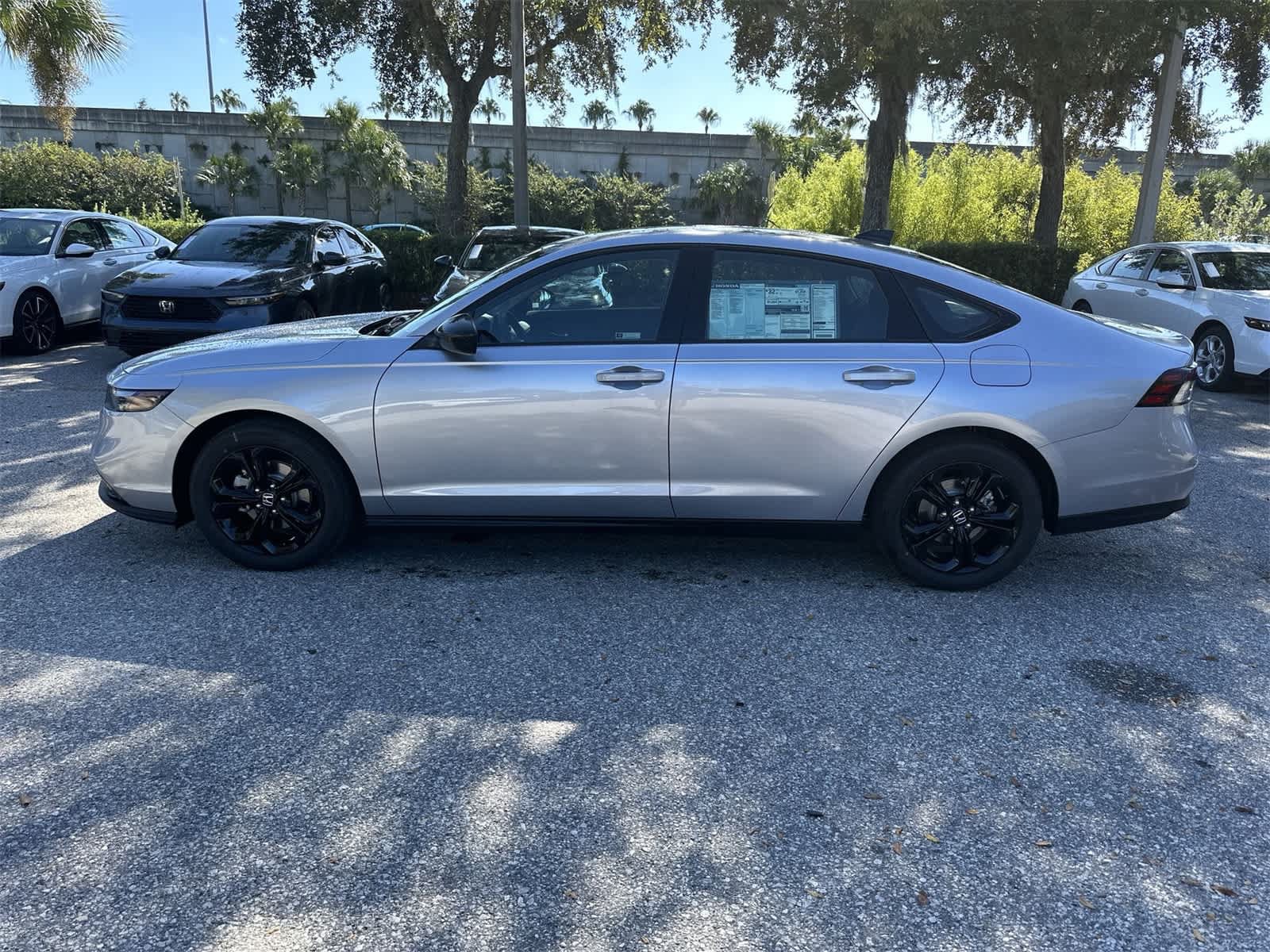 New 2025 Honda Accord SE image 3