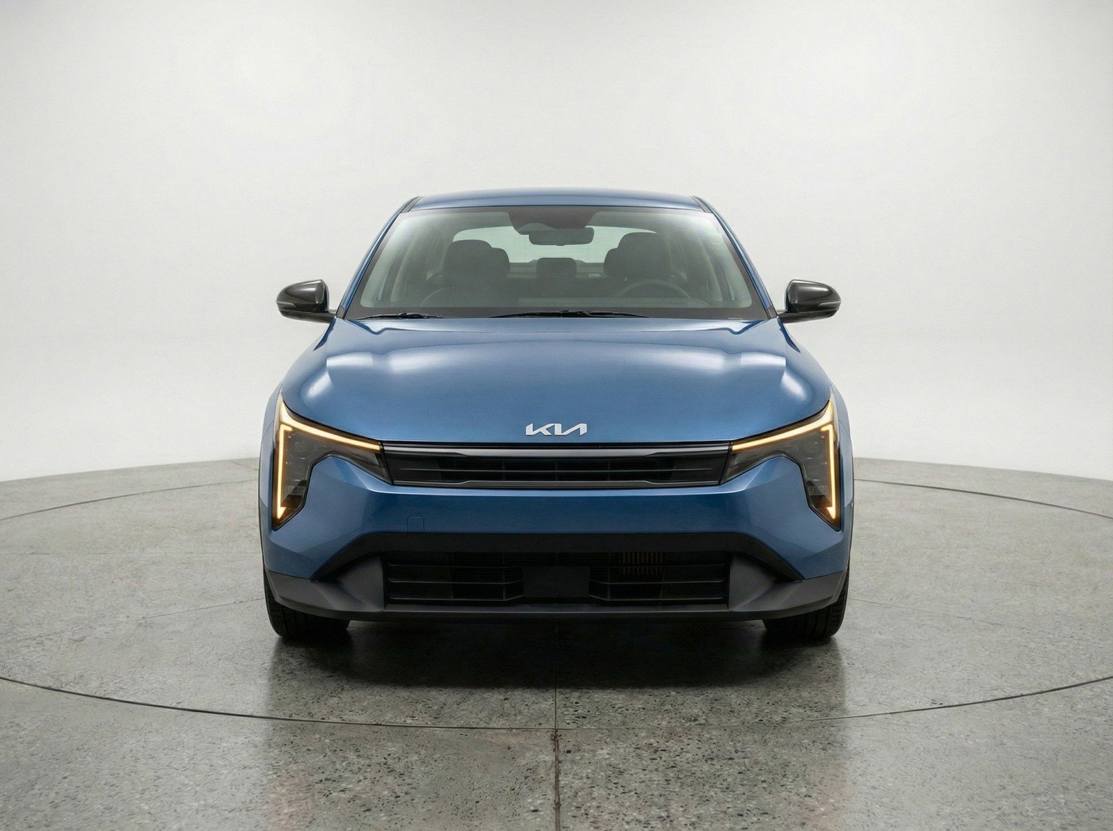 Used 2025 Kia K4 LXS image 2