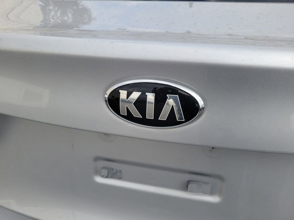 Used 2018 Kia Forte LX w/ LX Rear Camera Package image 7