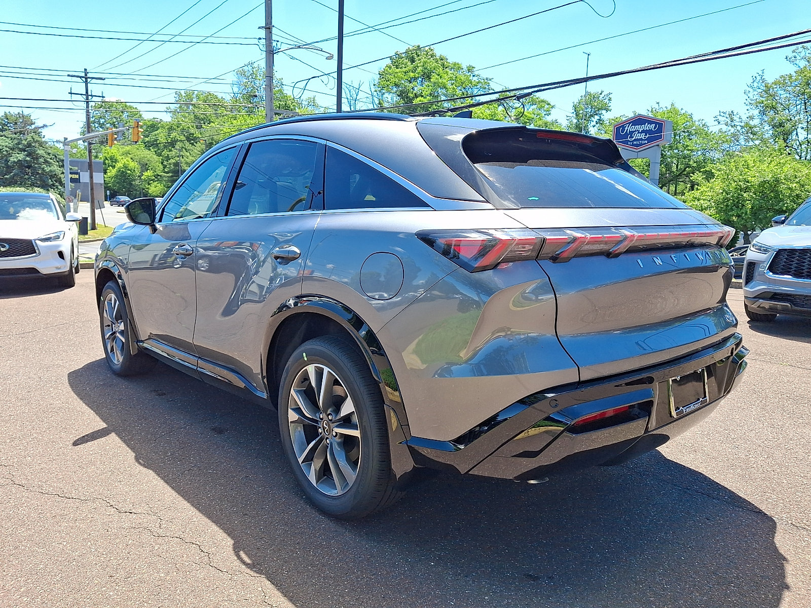 New 2027 INFINITI QX65 Luxe AWD/4WD image 3