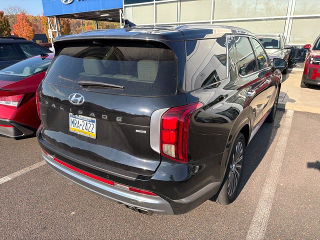 Used 2024 Hyundai Palisade Calligraphy AWD/4WD image 17