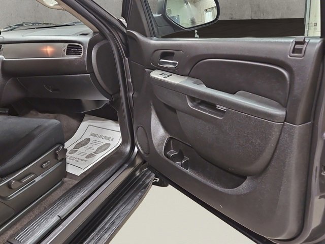 Used 2010 Chevrolet Tahoe LS image 18