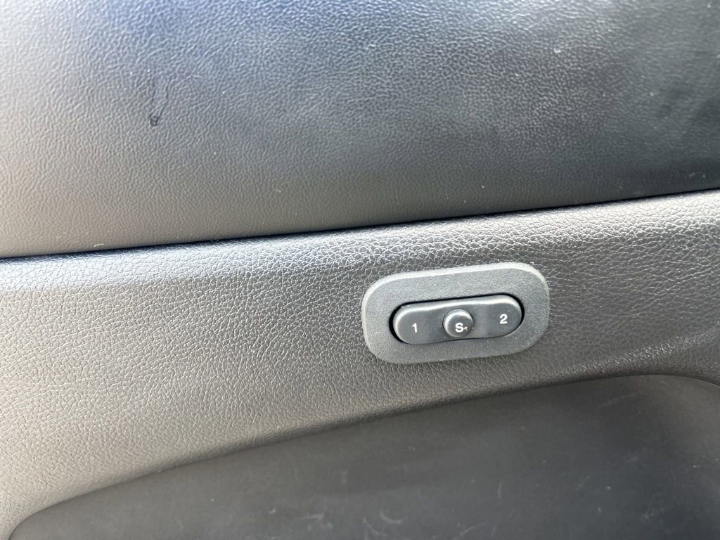 Used 2016 Jeep Grand Cherokee Limited 75th Anniversary AWD/4WD image 36