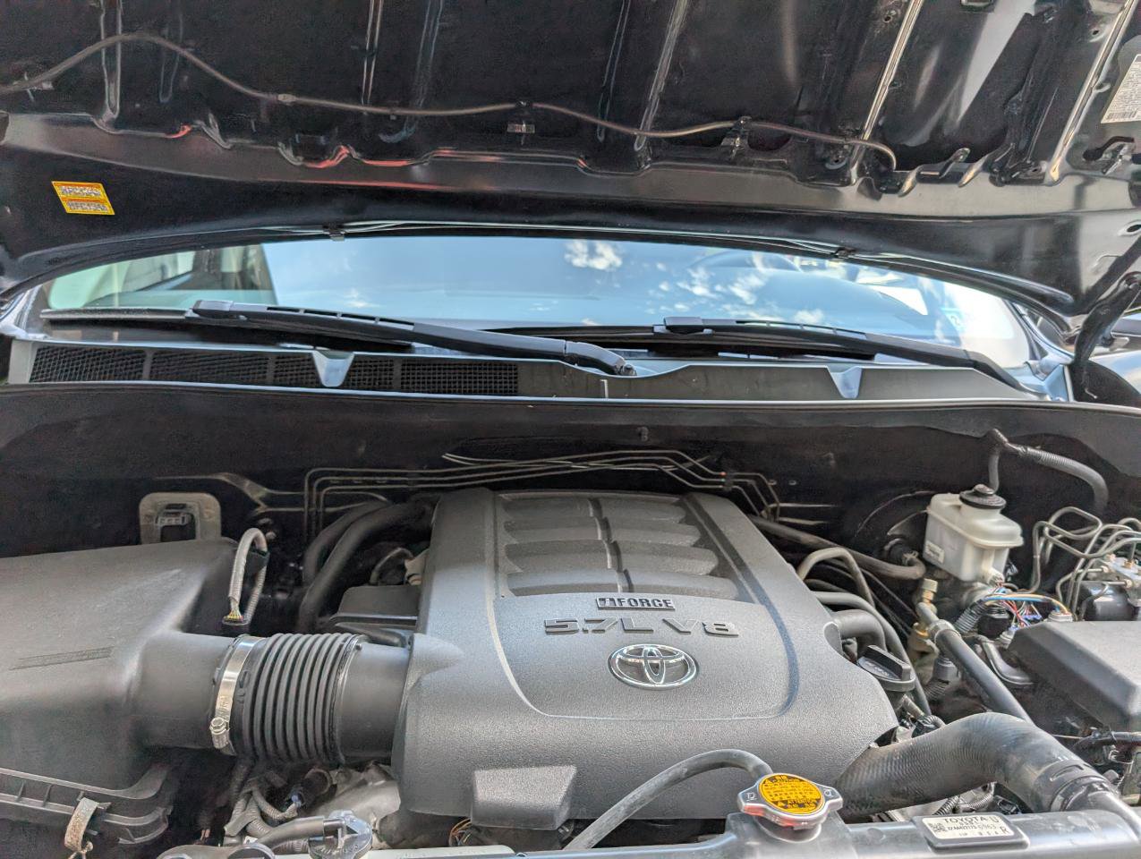 Used 2013 Toyota Tundra 4x4 CrewMax w/ TRD Off-Road Pkg image 24