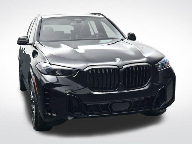 New 2026 BMW X5 xDrive40i w/ M Sport Package AWD/4WD image 11