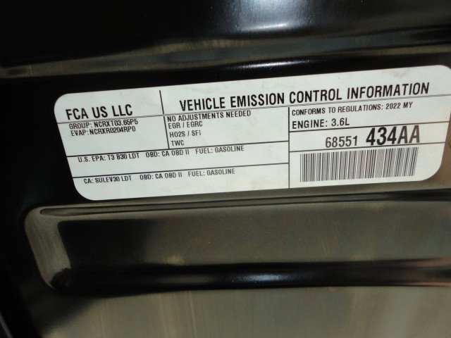 Used 2022 Jeep Grand Cherokee Limited AWD/4WD image 25