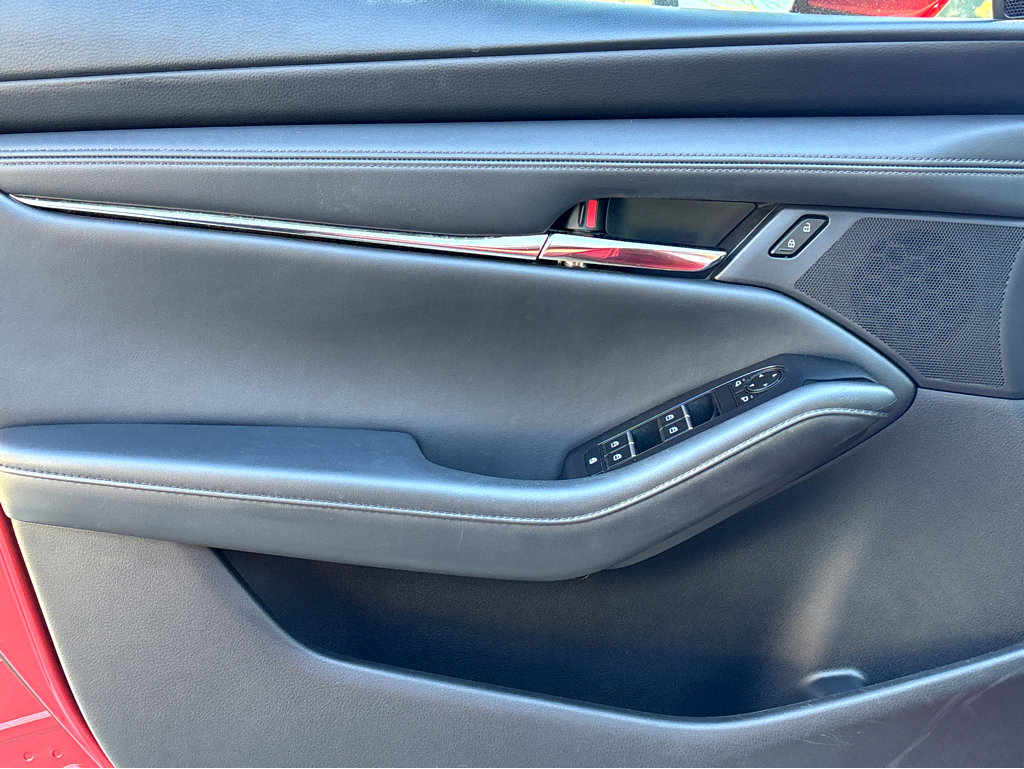 Used 2019 MAZDA MAZDA3 Sedan w/ Select Package image 18