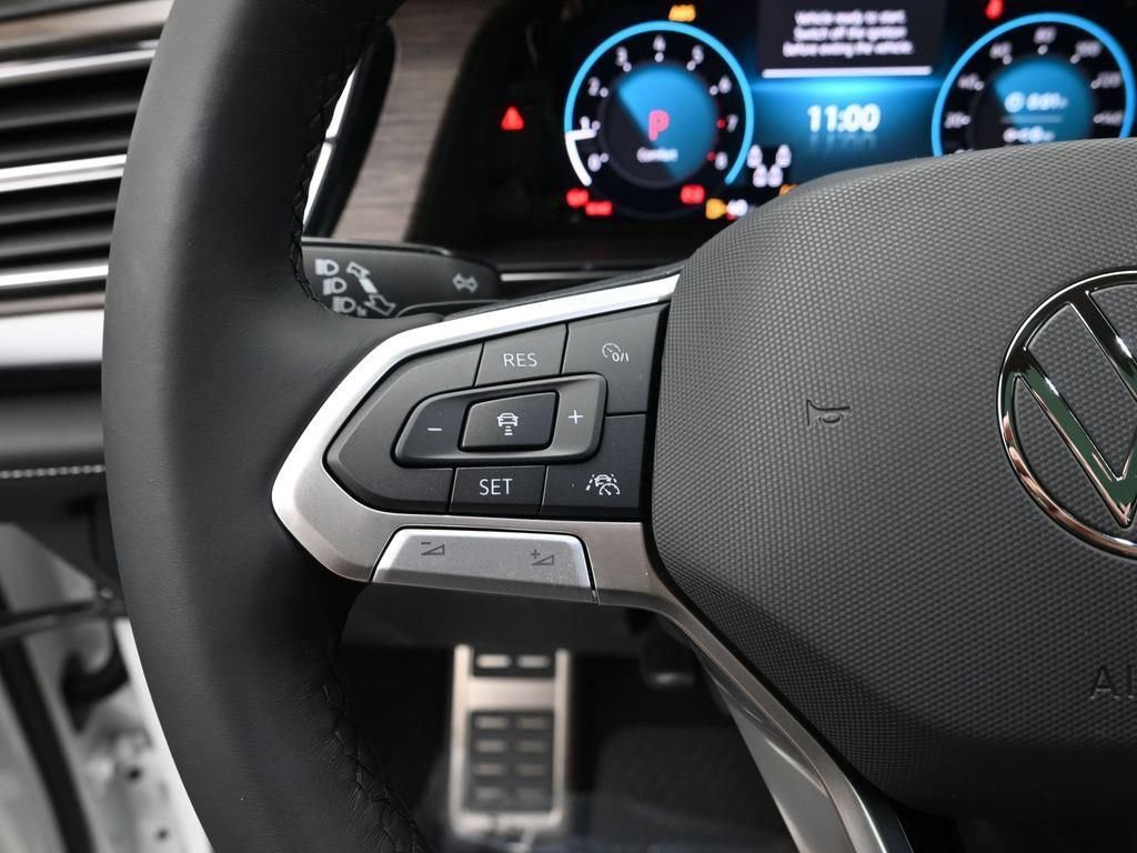 New 2026 Volkswagen Atlas SEL Premium R-Line image 14