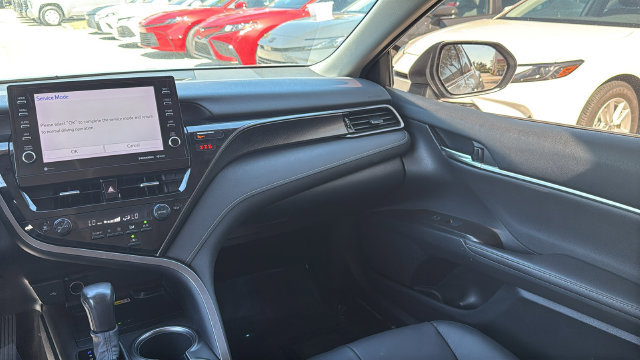 Used 2023 Toyota Camry XSE FWD image 15