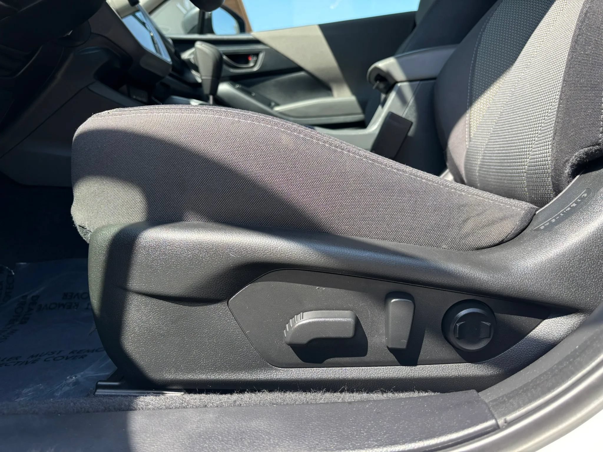 Used 2024 Subaru Crosstrek 2.0i Premium AWD/4WD image 16