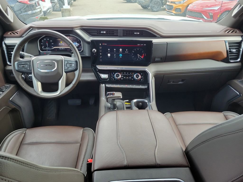 Used 2023 GMC Sierra 1500 Denali AWD/4WD image 10