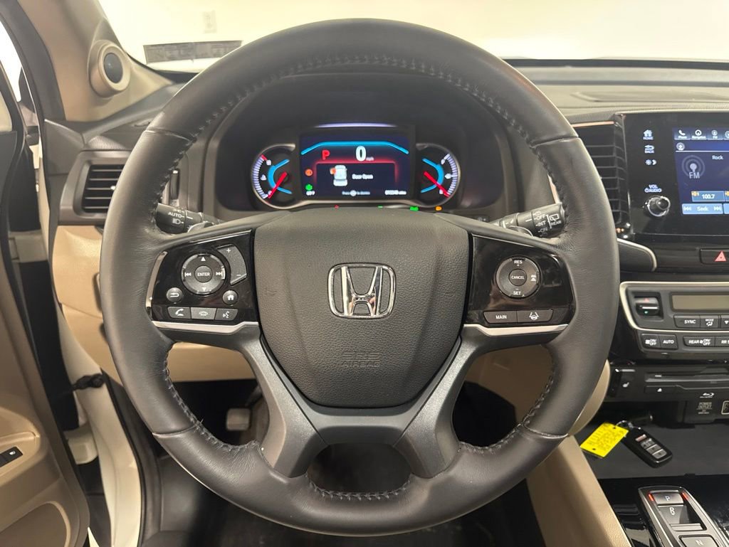 Used 2019 Honda Pilot Touring image 11