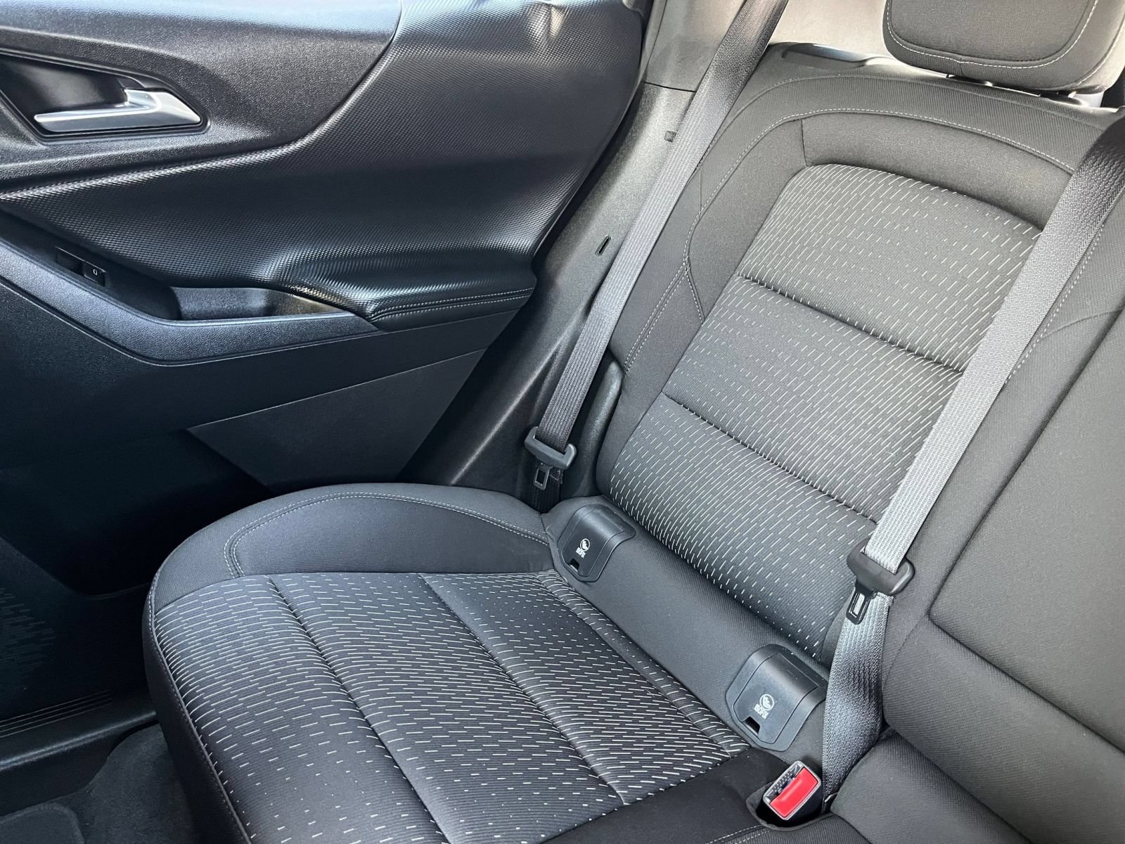 Used 2025 Chevrolet Equinox LT FWD image 44