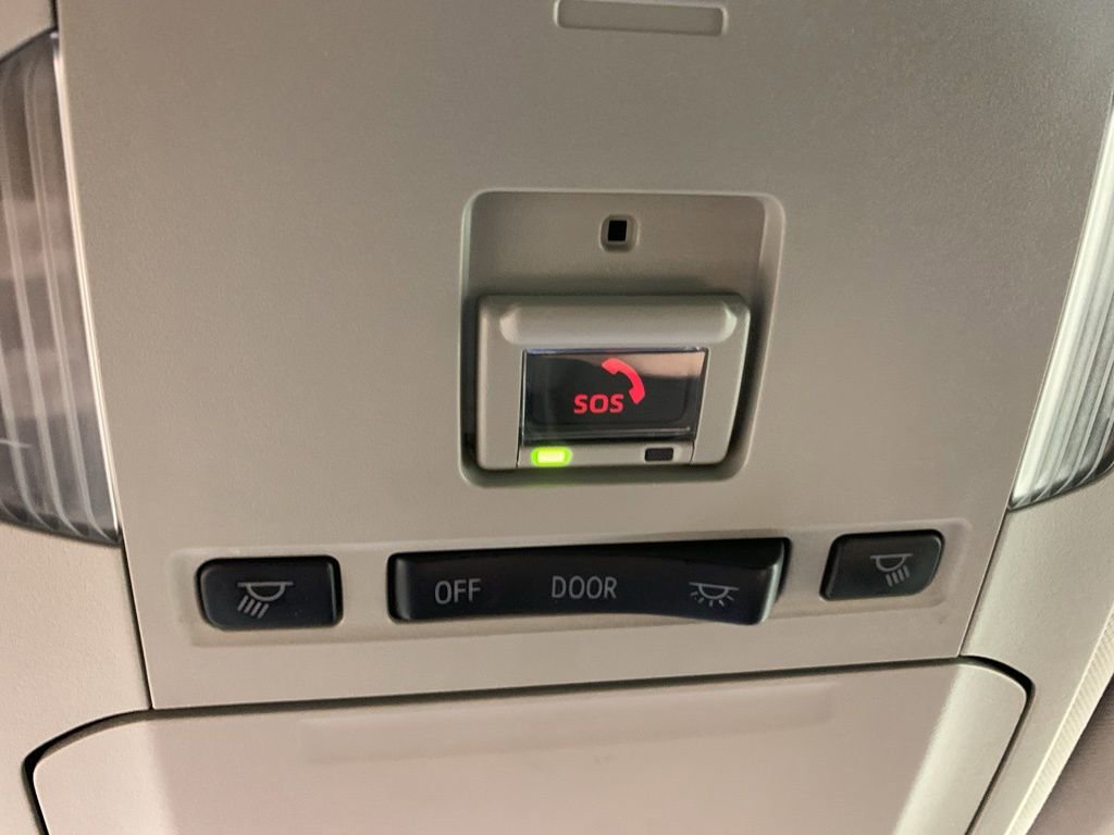 Used 2023 Toyota Highlander LE image 24