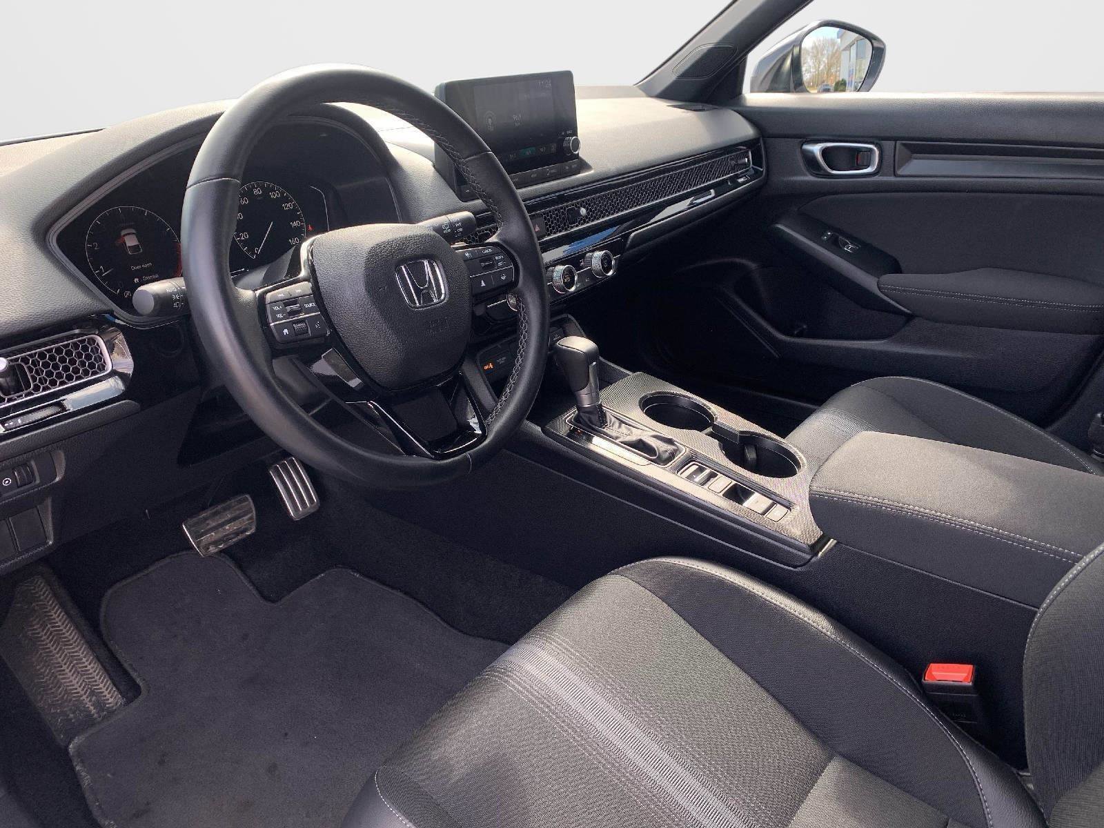 Certified 2025 Honda Civic Sport image 31