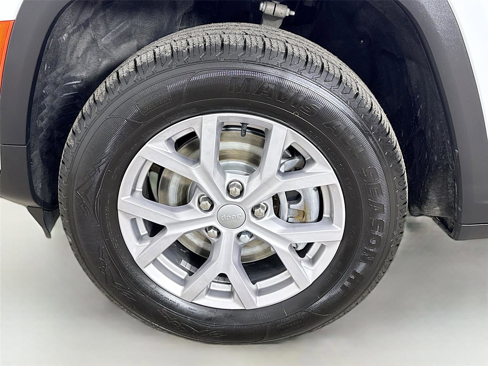 Used 2022 Jeep Grand Cherokee L Limited image 31