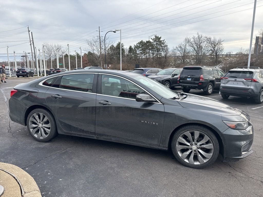 Used 2016 Chevrolet Malibu Premier w/ Driver Confidence Package image 6