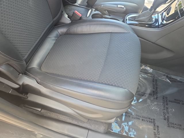 Used 2017 Buick Encore Sport Touring FWD image 29