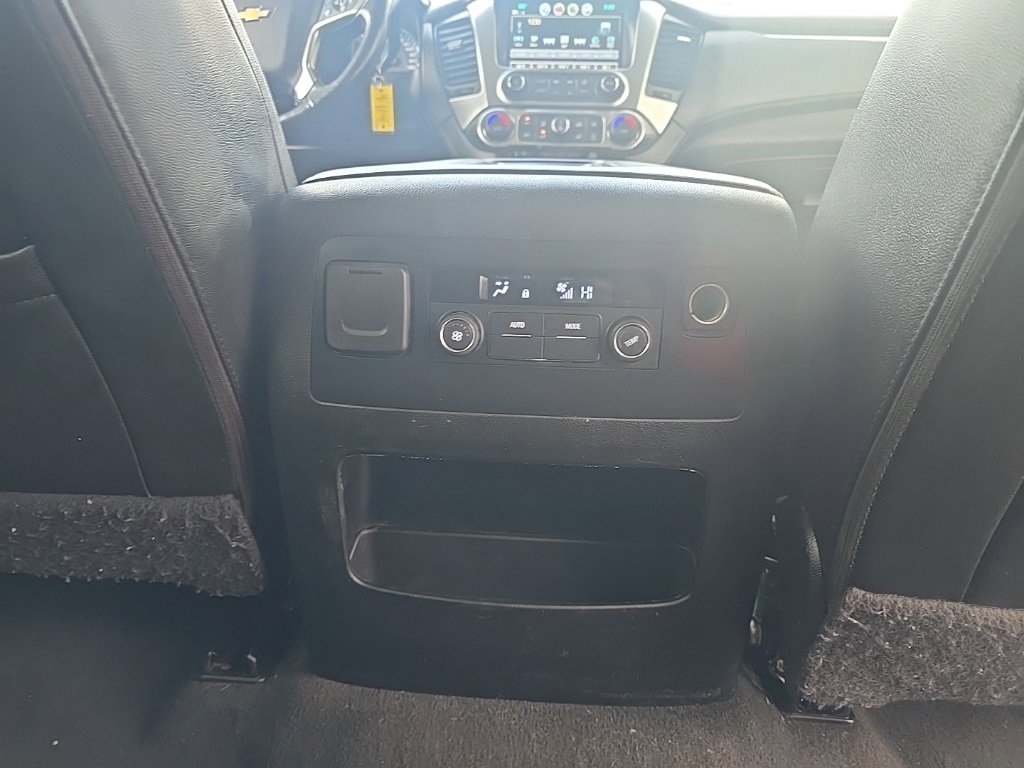 Used 2019 Chevrolet Suburban LT image 23