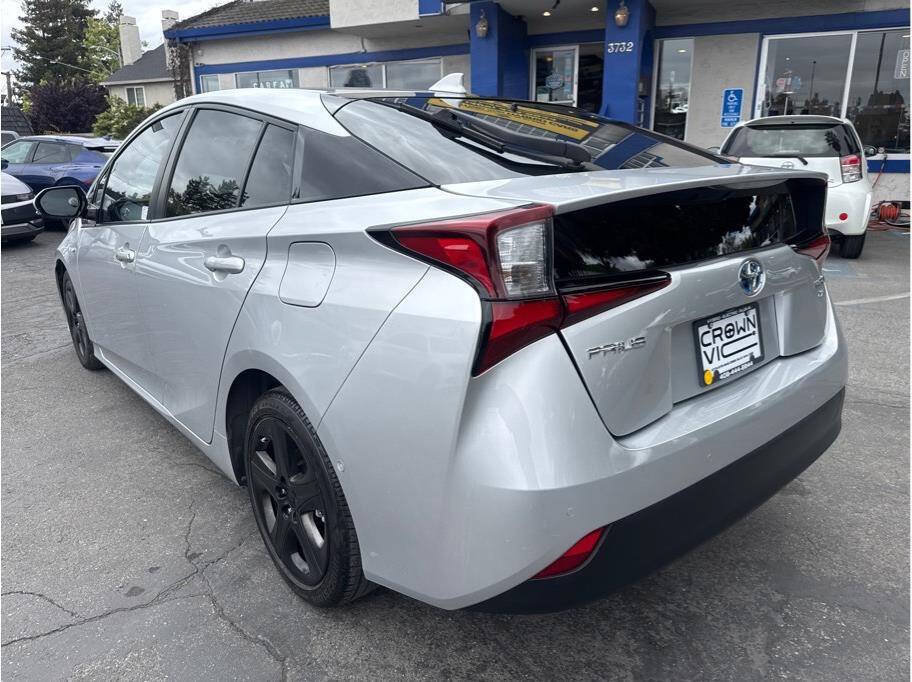 Used 2019 Toyota Prius XLE w/ Carpet Mat Package FWD image 13