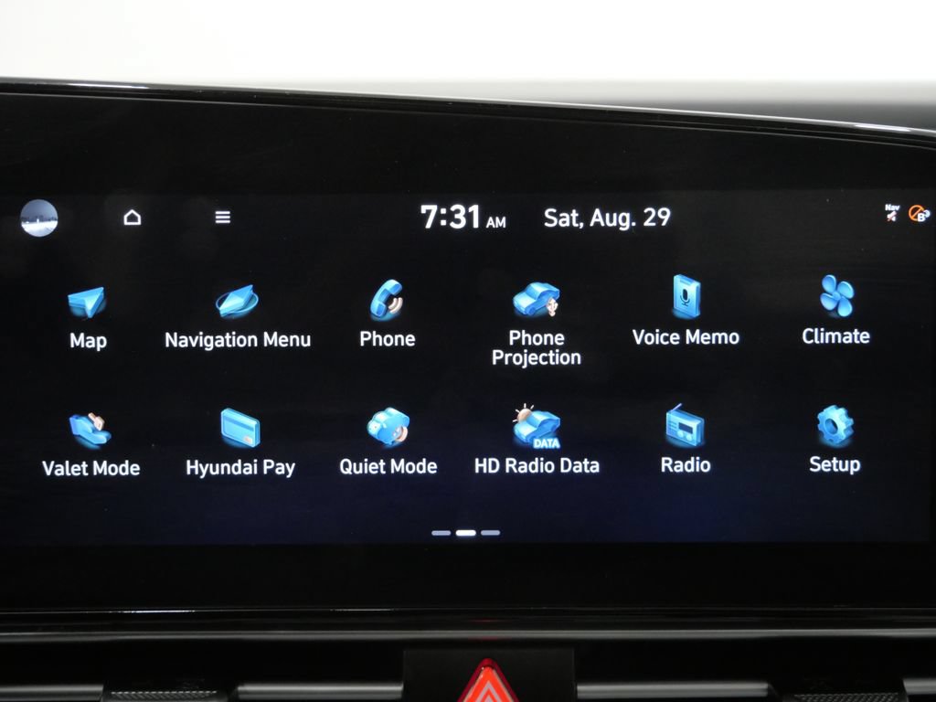 Used 2025 Hyundai Elantra Limited FWD image 18