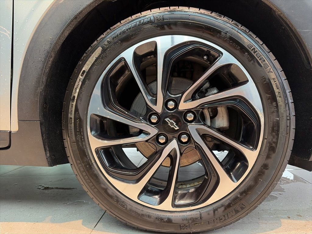 Used 2022 Chevrolet Bolt EUV Premier image 23