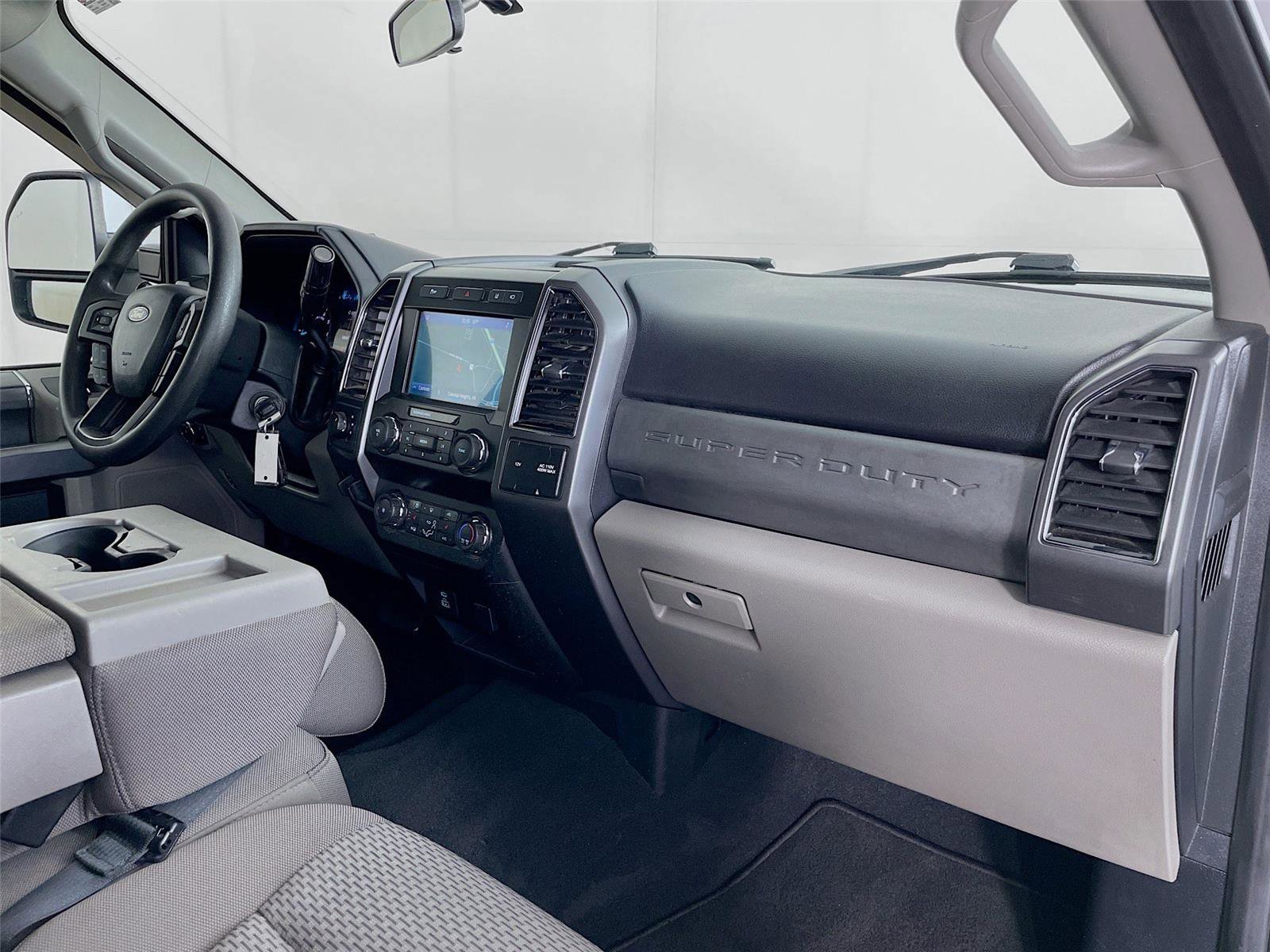 Used 2020 Ford F250 XLT w/ XLT Premium Package image 32