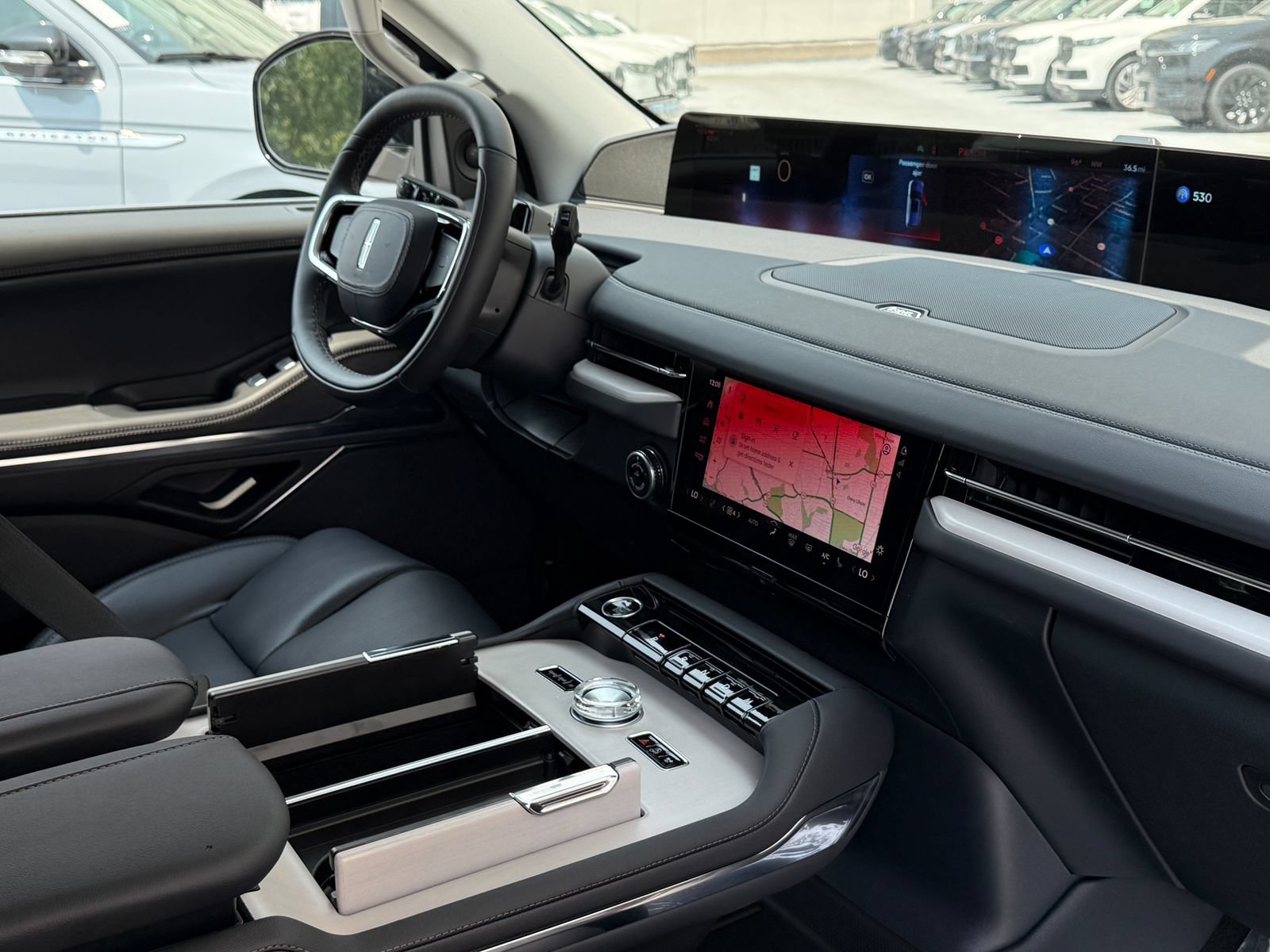 New 2027 Lincoln Navigator Premiere AWD/4WD image 12