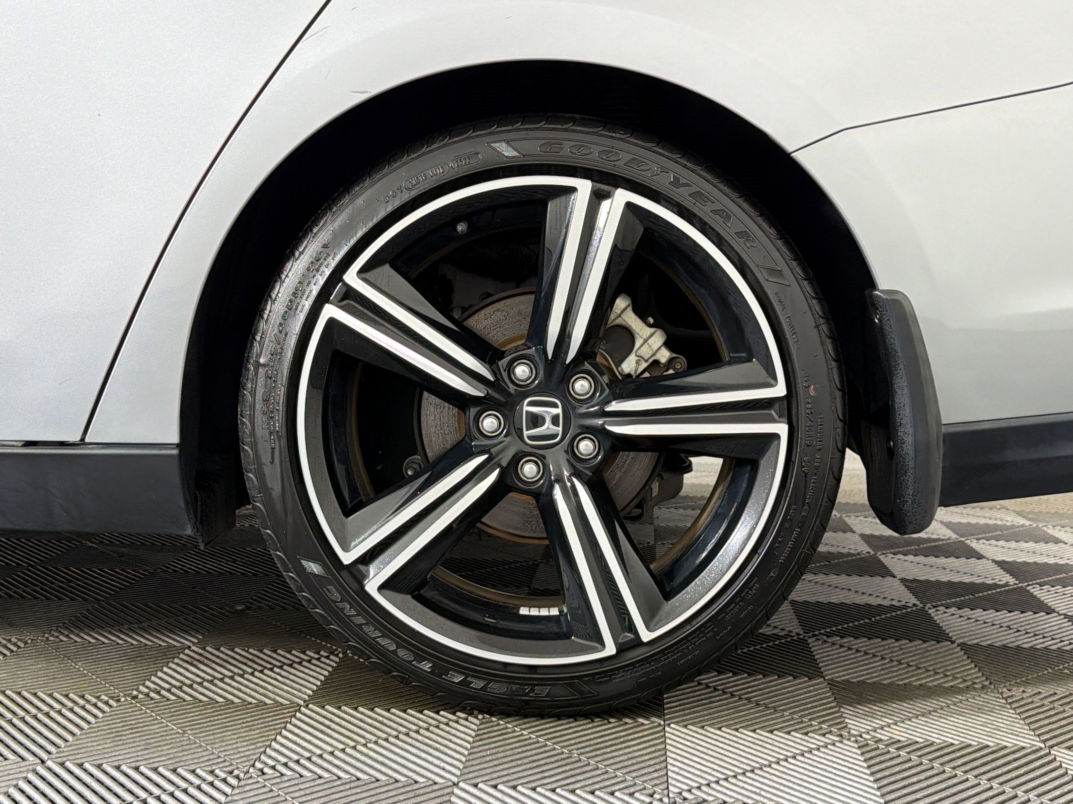 Used 2023 Honda Accord Sport image 11