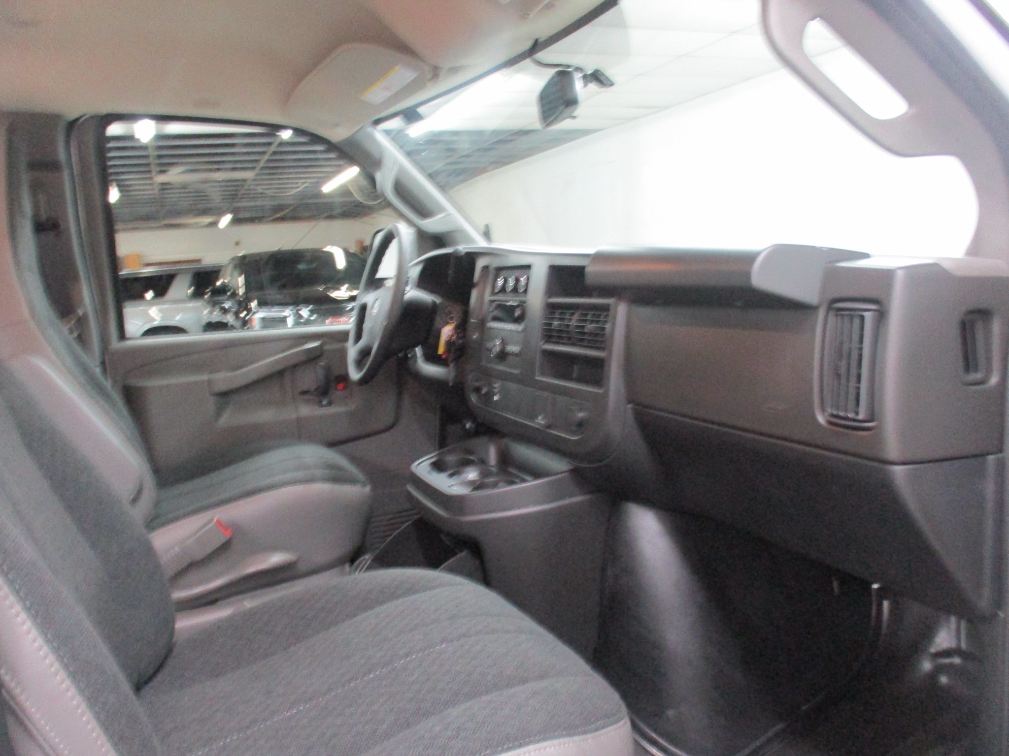 New 2026 GMC Savana 2500 w/ Driver Convenience Package RWD image 18