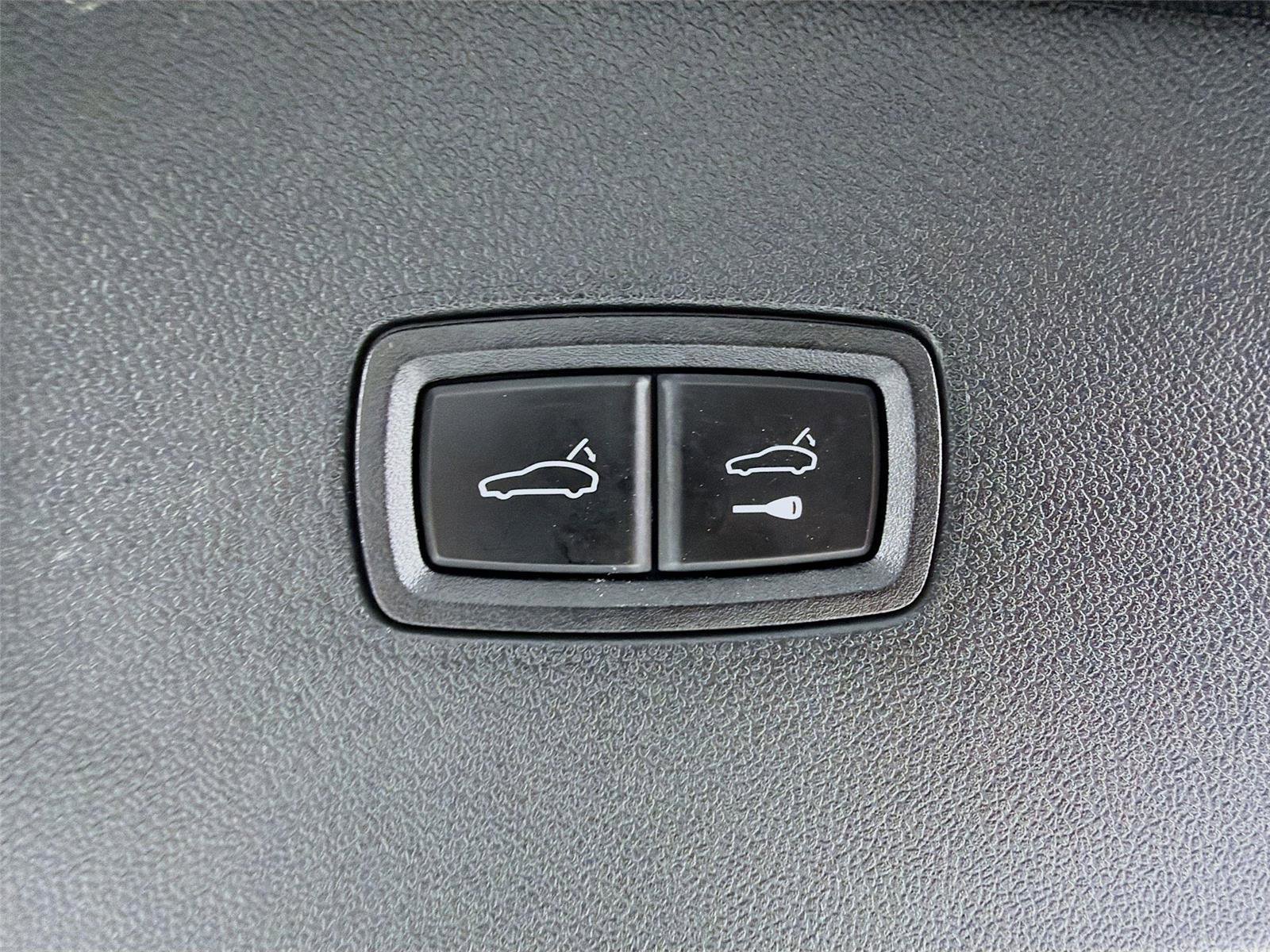 Certified 2022 Porsche Cayenne Turbo GT AWD/4WD image 24