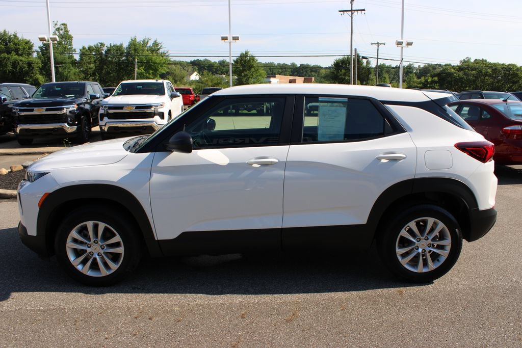 Used 2023 Chevrolet TrailBlazer LS FWD image 23