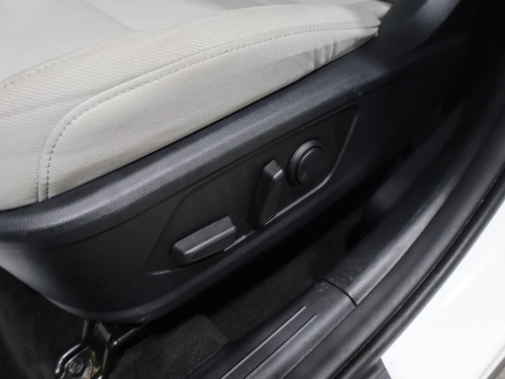 Used 2026 Hyundai Tucson SEL Plus AWD/4WD image 12