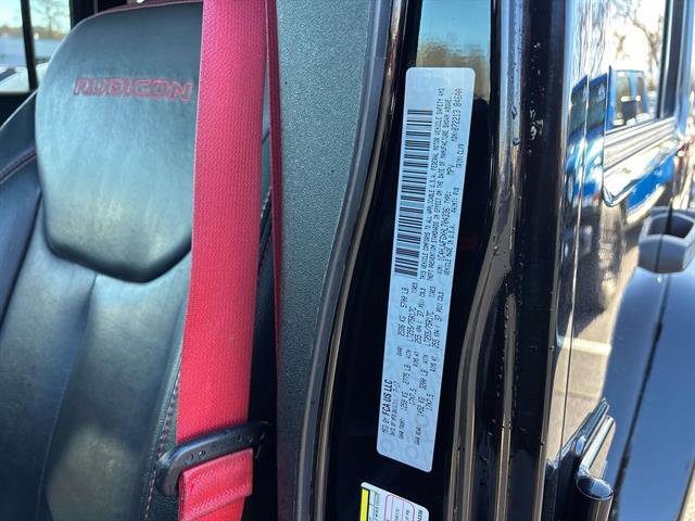 Used 2017 Jeep Wrangler Unlimited Rubicon image 25