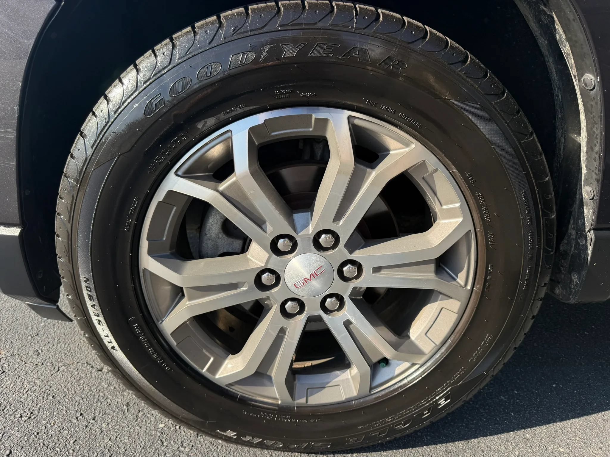 Used 2016 GMC Acadia SLT w/ Open Road Package AWD/4WD image 32